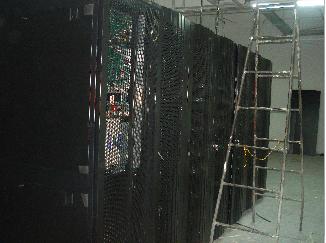 ���̰���